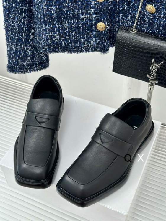 Picture of Prada Shoes _SKUPradasz36-46JX050219329